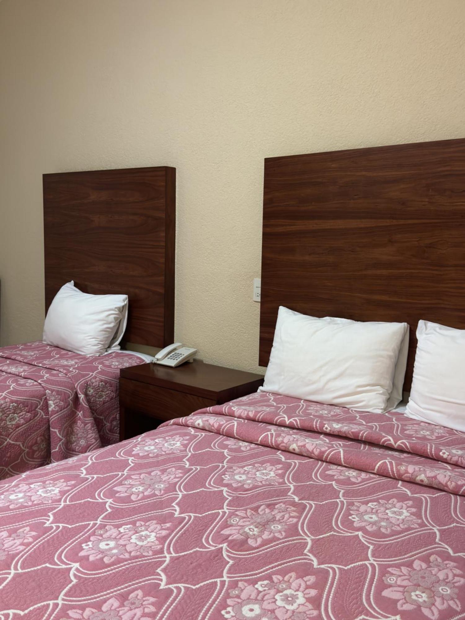 לאגוס דה מורנו Hotel Las Fuentes מראה חיצוני תמונה