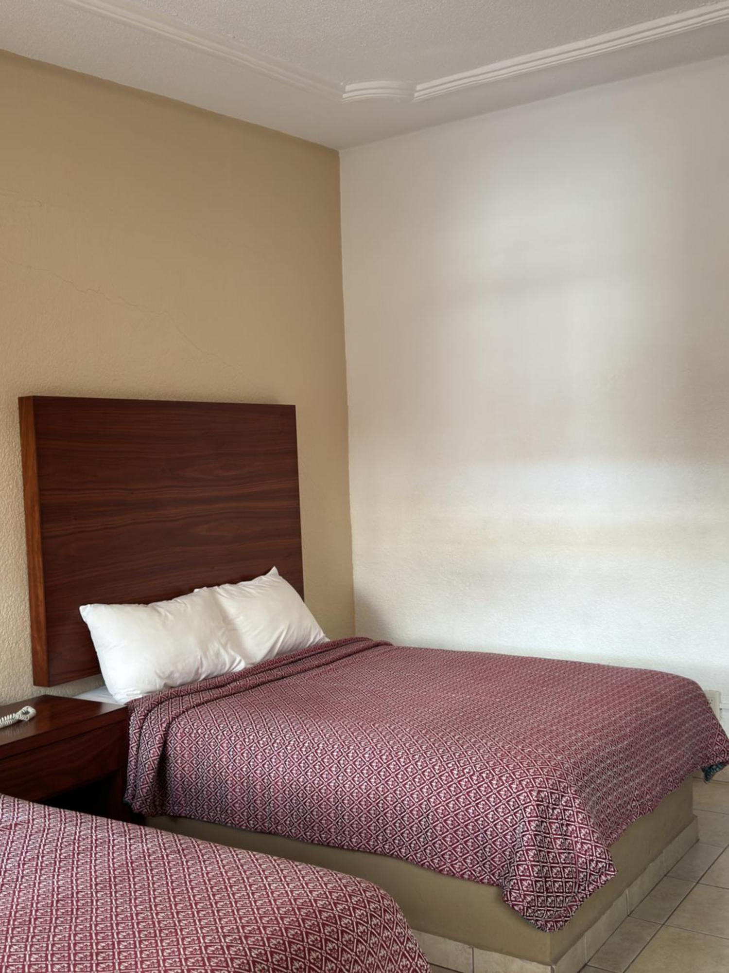 לאגוס דה מורנו Hotel Las Fuentes מראה חיצוני תמונה